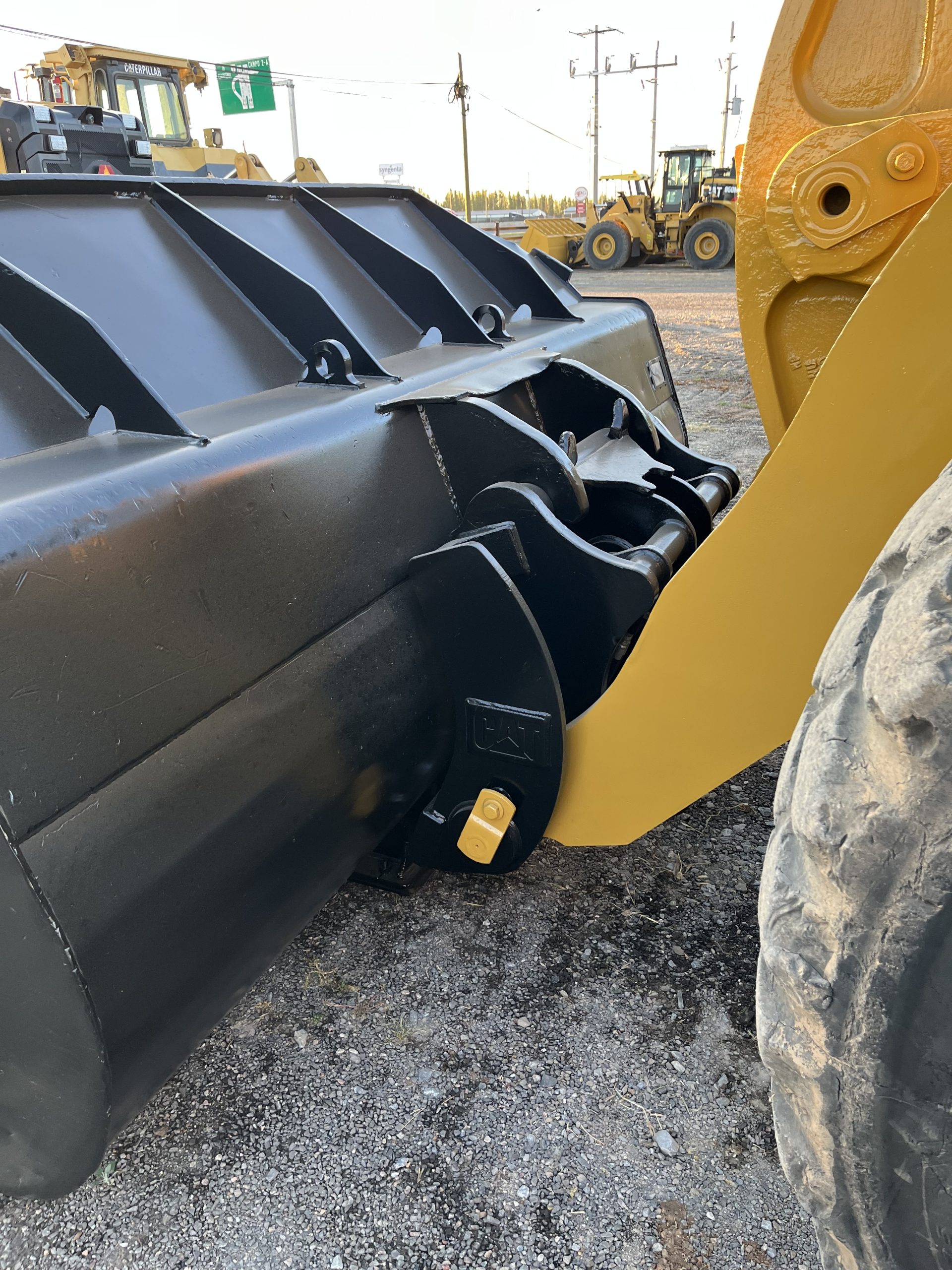 Cargador Frontal Caterpillar 966M - Imagen 5