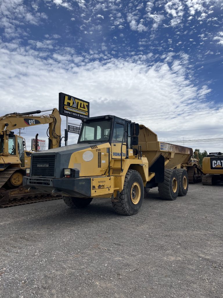 Dompe Articulado HM300-2