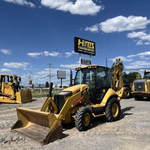 Retroexcavadora Caterpillar 420F